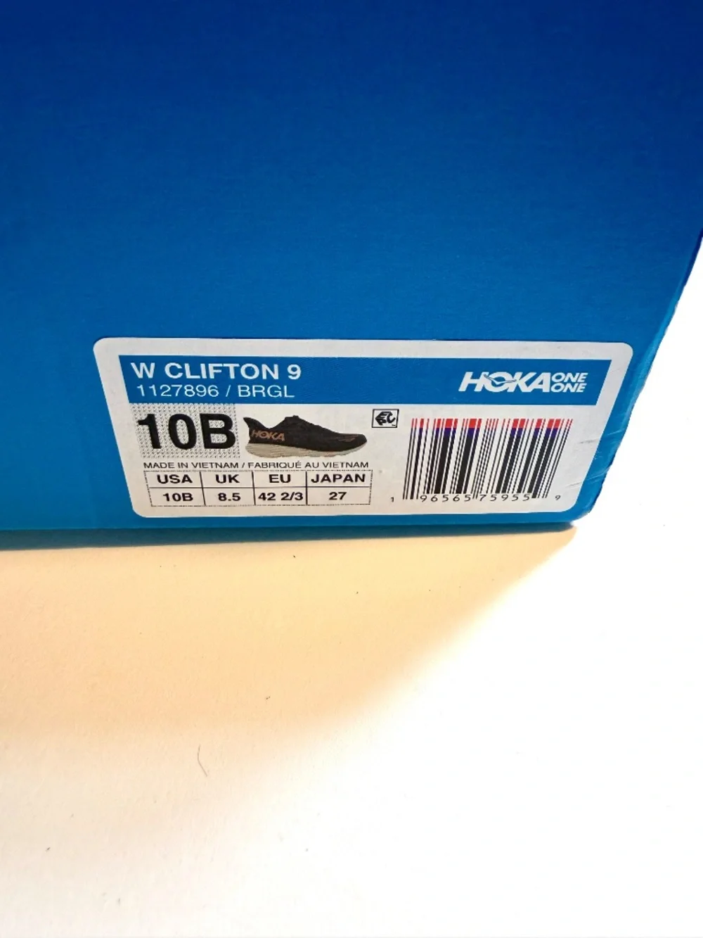 ☀️ HOKA Clifton 9 Black/Rose Gold Running Shoes. used but With Box. Sz 10